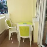 Lejlighed Fine Rest- Spacious & Cozy *