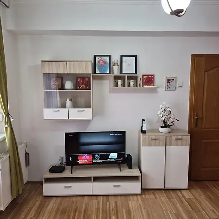 Fine Rest- Spacious & Cozy * Brčko
